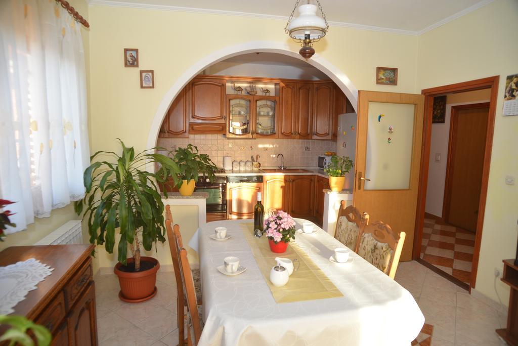 Apartment Peric Zadar Habitación foto